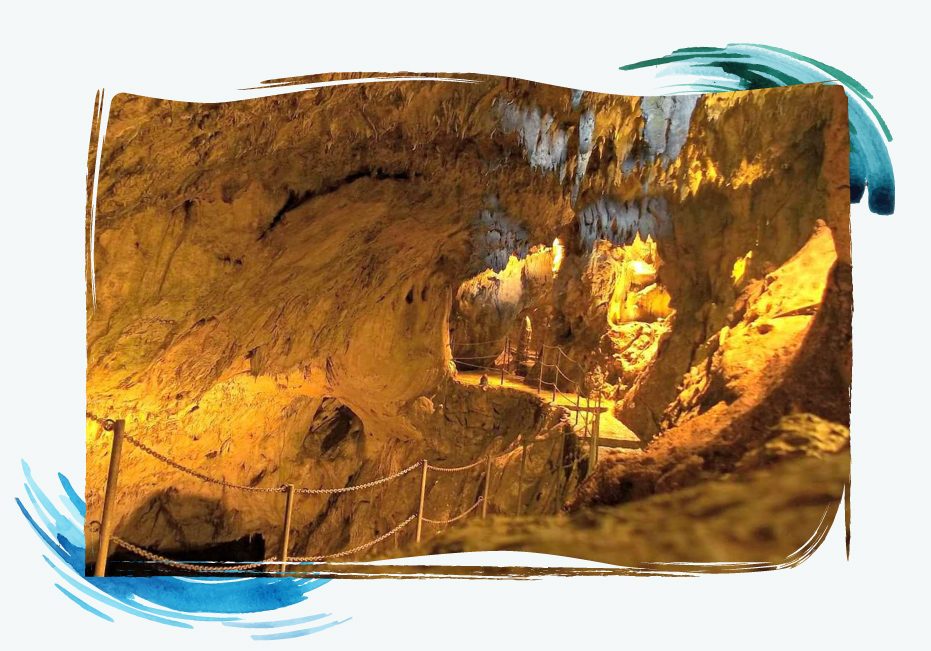 Grotta-Zinzulusa-la-visita